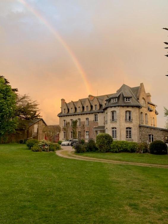 Chateau De Surville Surville  Exteriör bild